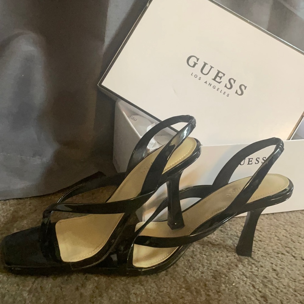 Black GUESS kitten heels